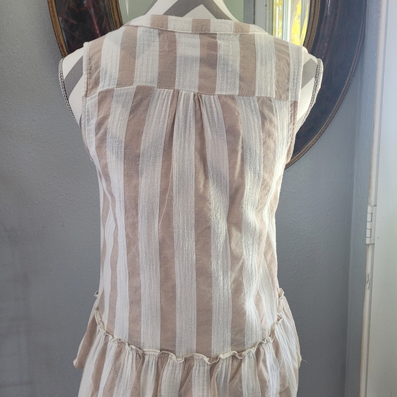 CKLASS FASHIONLINE FLORAL  EMBROIDERED SLEEVELESS WOMEN'S  BLOUSE - Picture 4 of 6